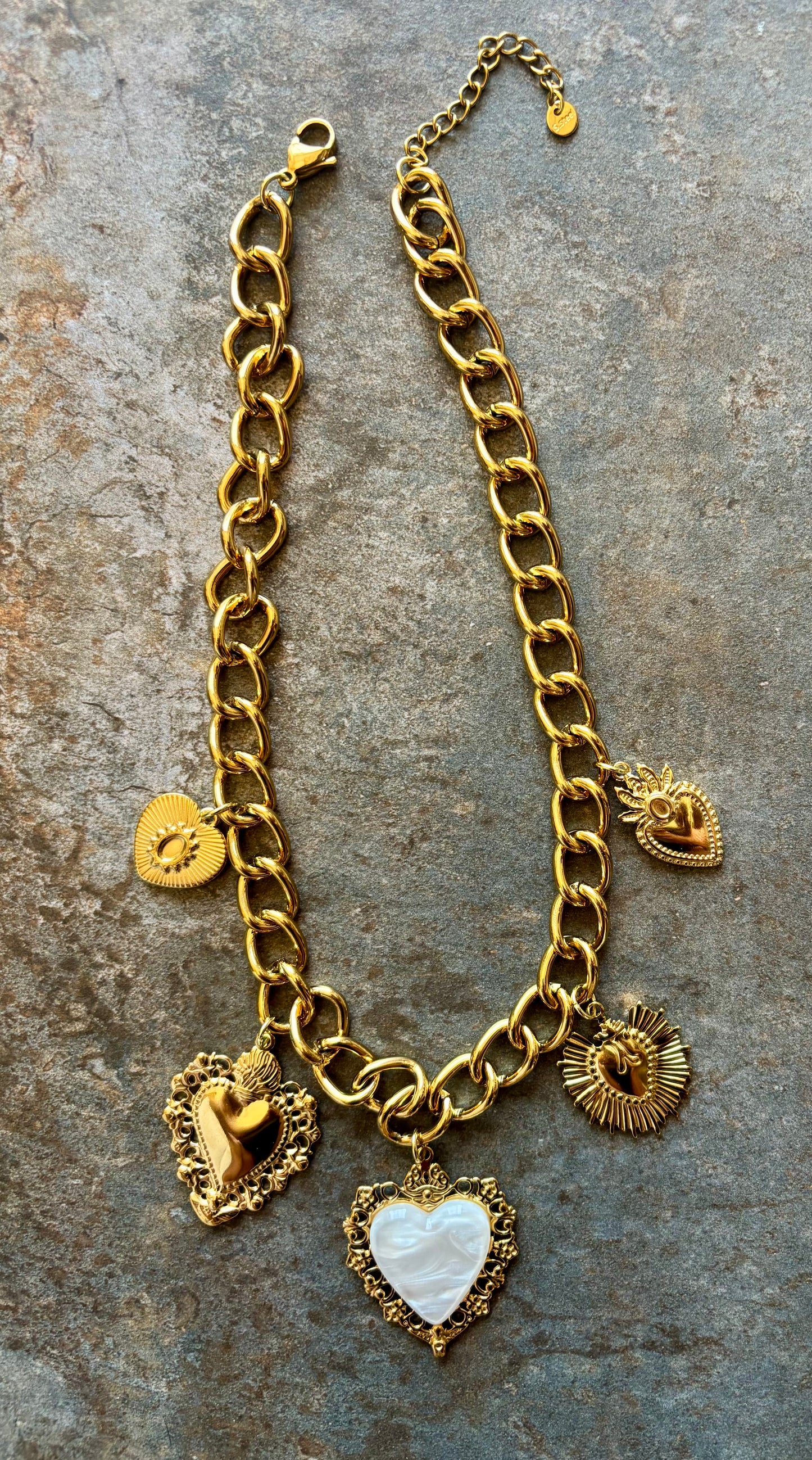 Collier Santa Rosa