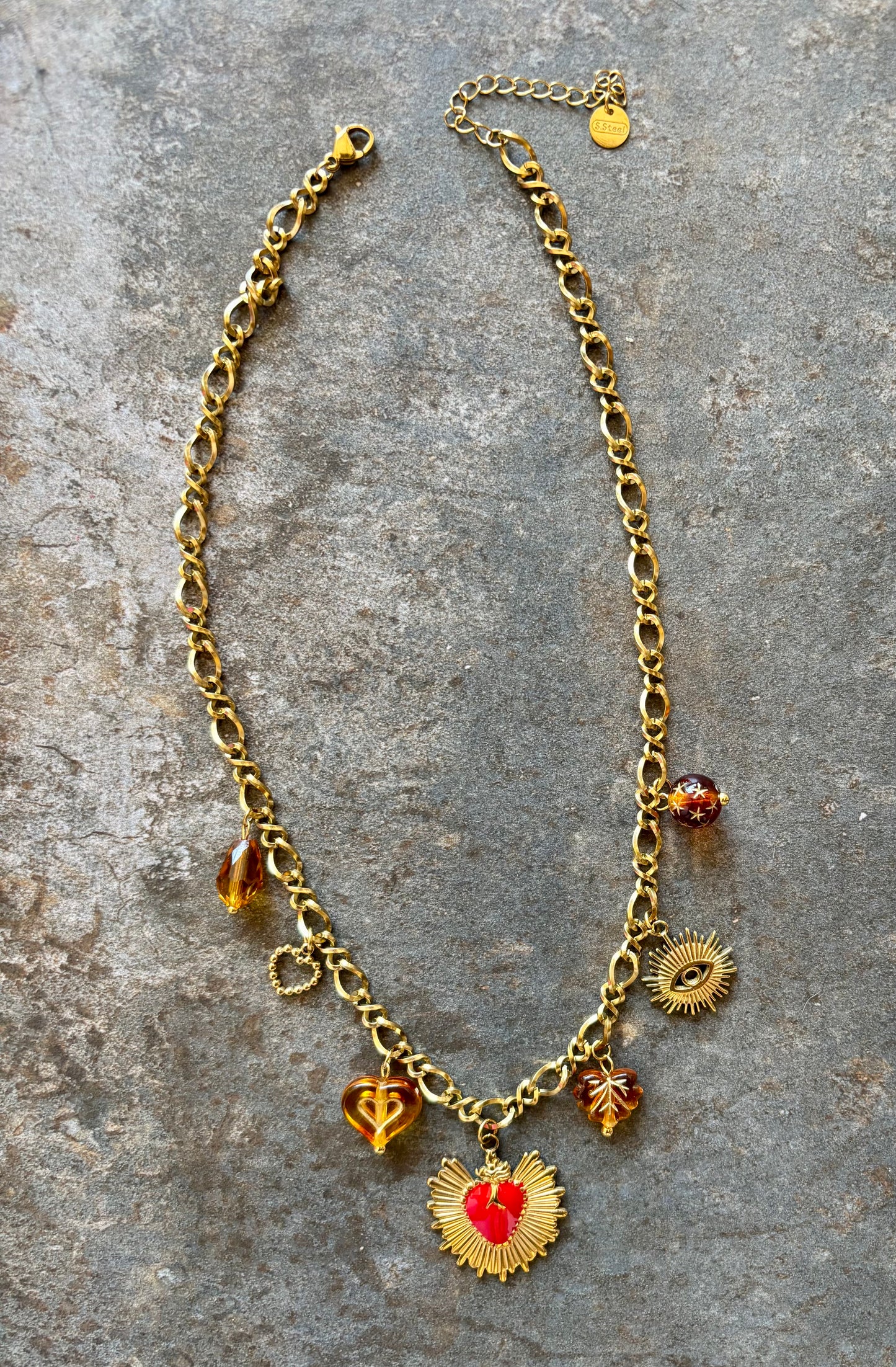 Collier Astre Sacré