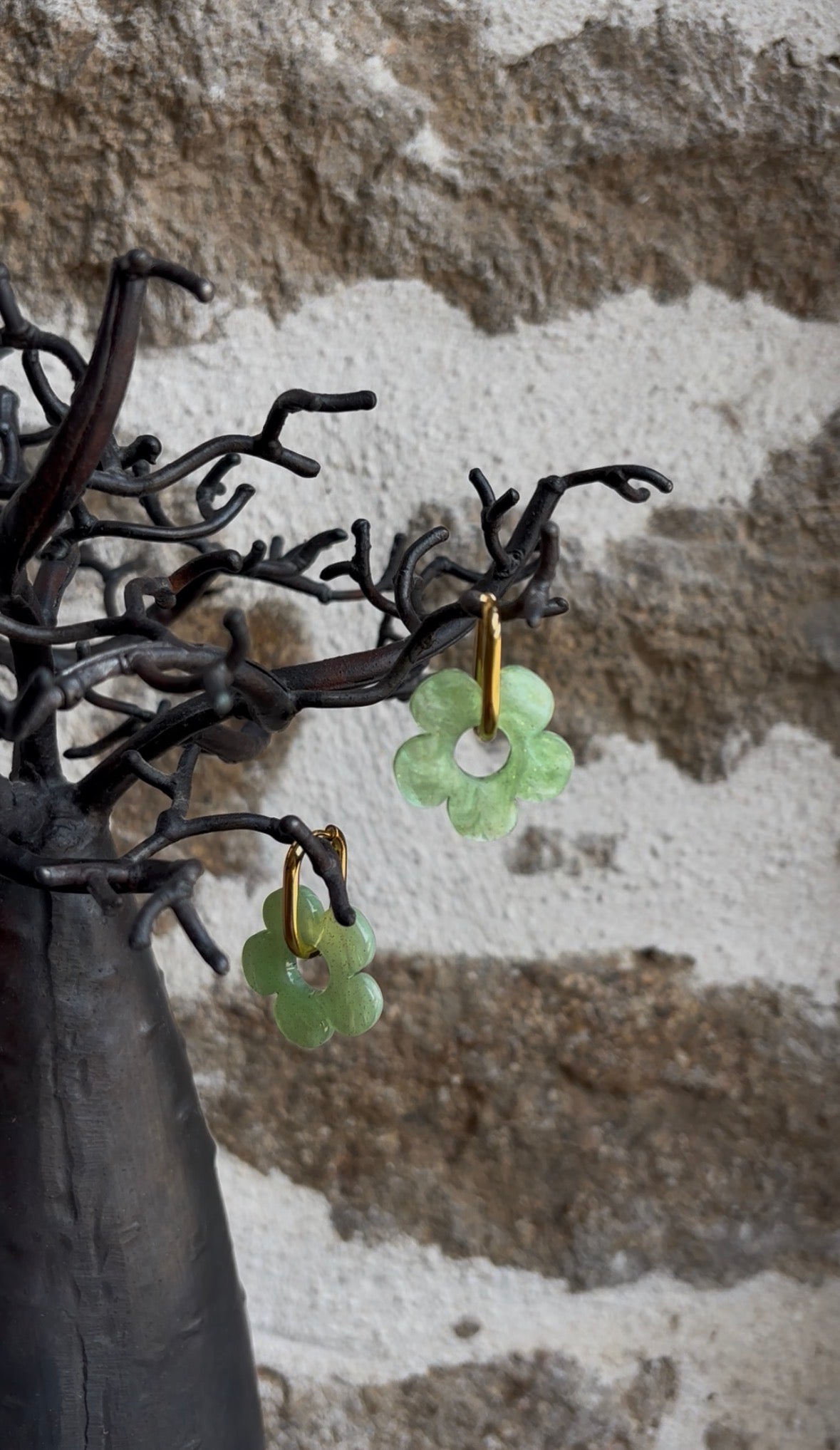 Boucles d’oreilles FLORA • Pomme pailletée