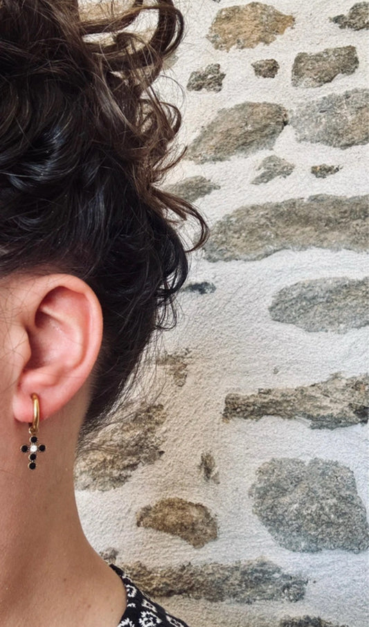 Boucles d’oreilles Léna - Mini créoles pampille croix