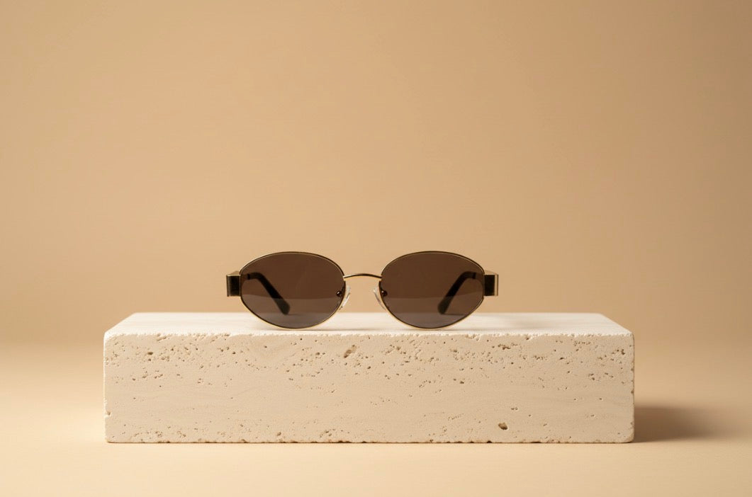 Lunettes de soleil VIC • doré & noir