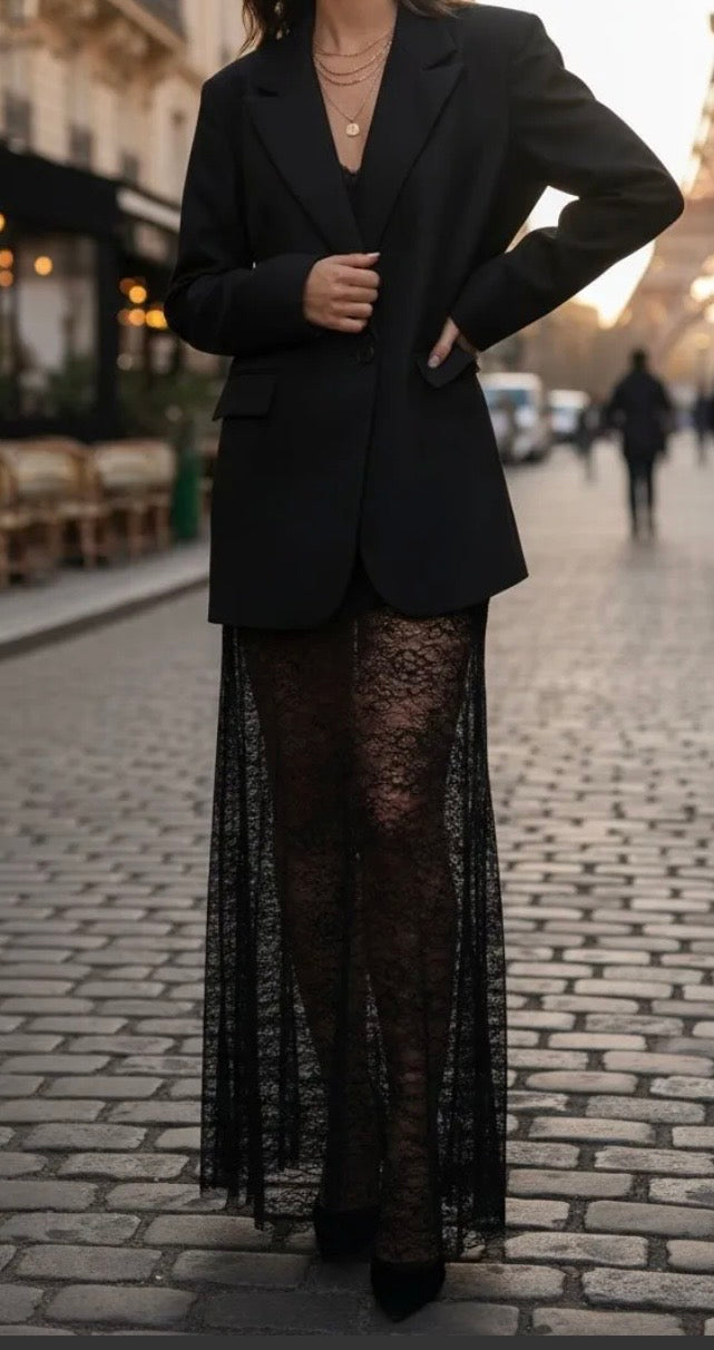 Blazer noir droit avec doublure et épaulettes