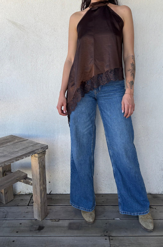 Top asymétrique NOVA • marron satiné dentelle