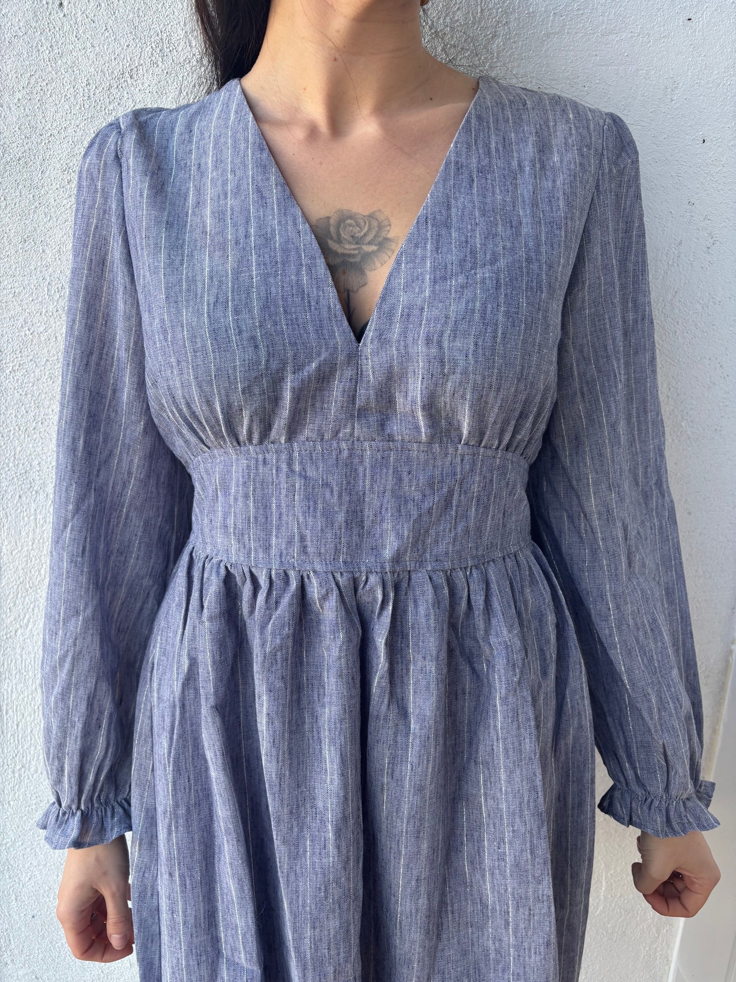 Robe Judith - courte à rayures légèrement brillantes