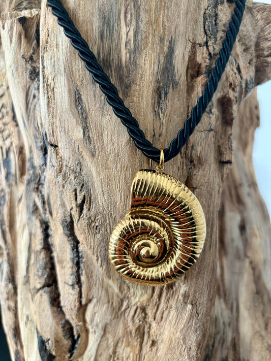 Collier Nautilus