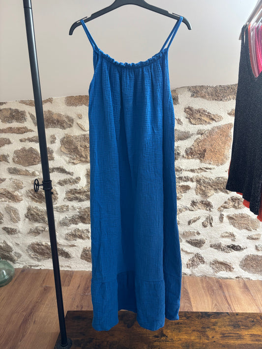 Robe longue • gaze de coton bleu roi